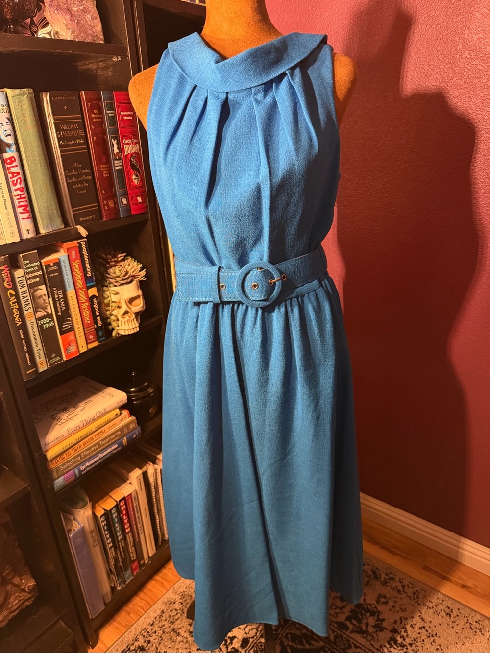 Donna Ricco Sleeveless Teal-Blue Belted Midi Dress